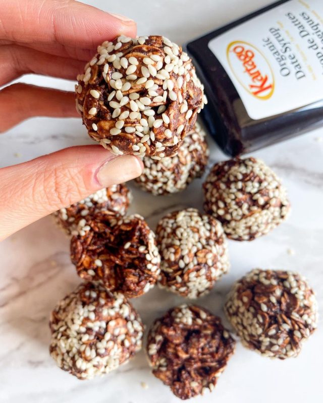 Tahini Date Energy Balls